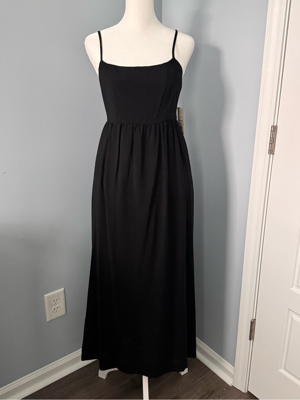 NWT Classic Black Spaghetti-Strap Dress Size XS